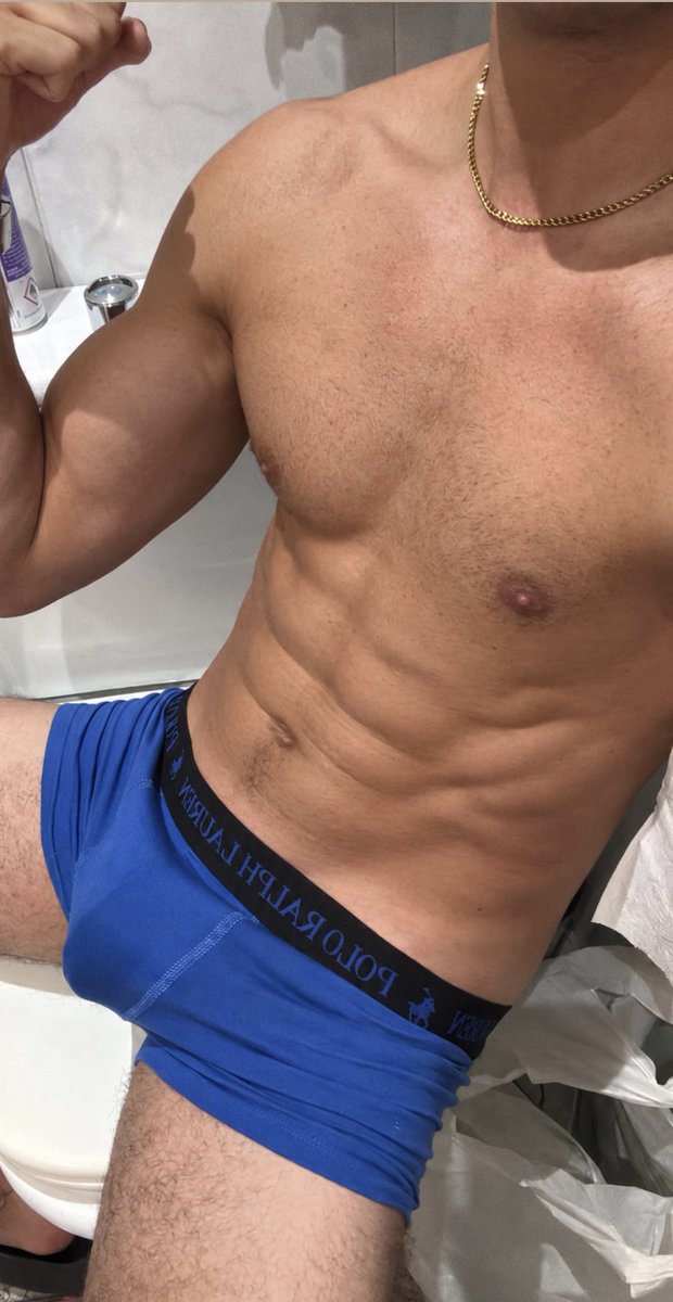 lucarosati22's tweet photo. hey😏 https://t.co/xSB40J20yW