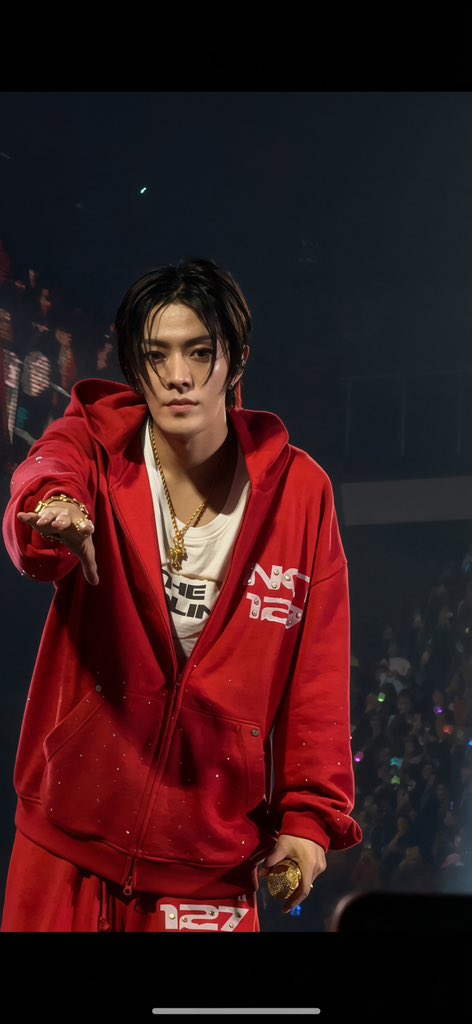 haefsgurll's tweet photo. Feel free to saveee guysss 

#NCT127_5TH_NEOCITY_THE_REDLINE_in_JAKARTA 
#nct127 
#nct https://t.co/2YllTTOSW6