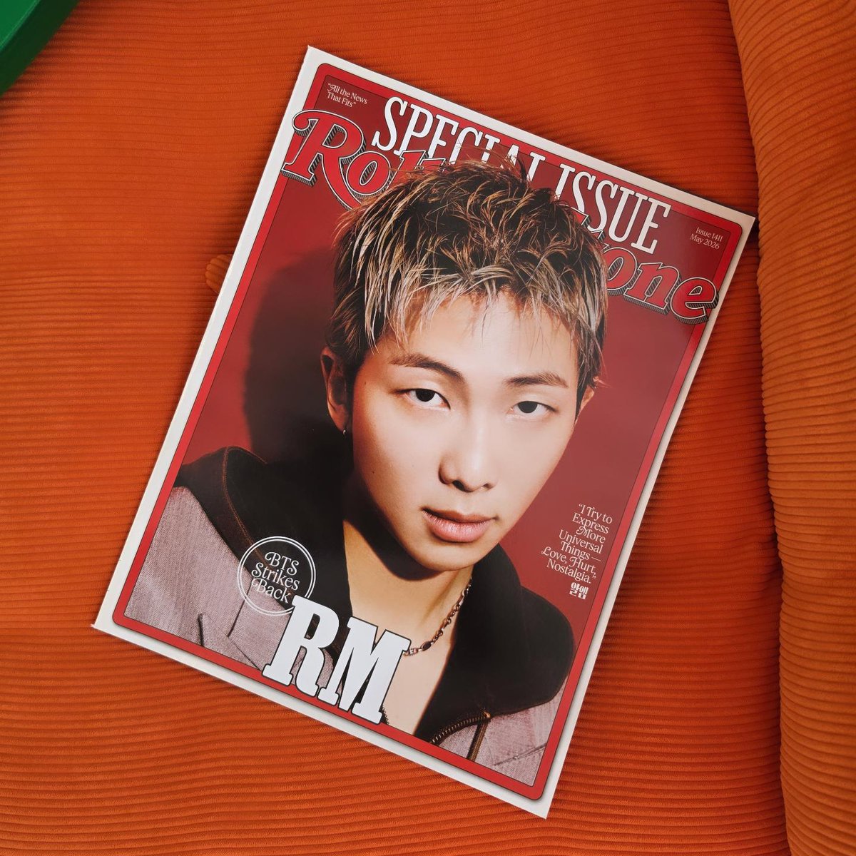 episode0713's tweet photo. BTS Collectors Edition Box Set by Rolling Stone
> 그룹 커버 1권과 멤버별 커버 7권으로 구성된 총 8권 세트

심층 프로필과 멤버별 인터뷰 &amp; 독점 화보
특별 패키지 박스 "한정 수량 판매 중"

https://t.co/1PVbigqVAx

#bts #rollingstone https://t.co/cMwMyewiQC