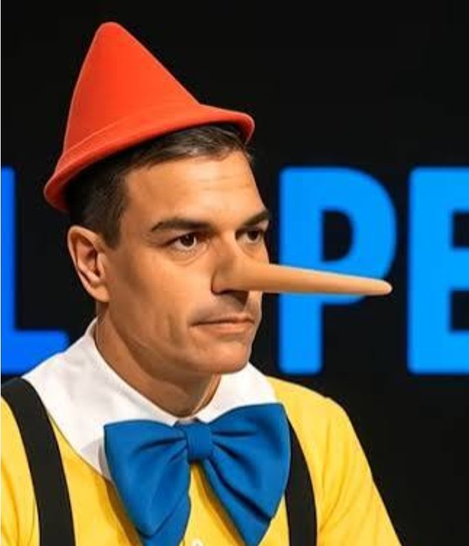 Tabarnia_BCN's tweet photo. "VOX VA A ELIMINAR LAS PENSIONES"
El nuevo bulo de la izquierda. 
#Elecciones 
#FelizMartes https://t.co/PfJ2Vk3zv8
