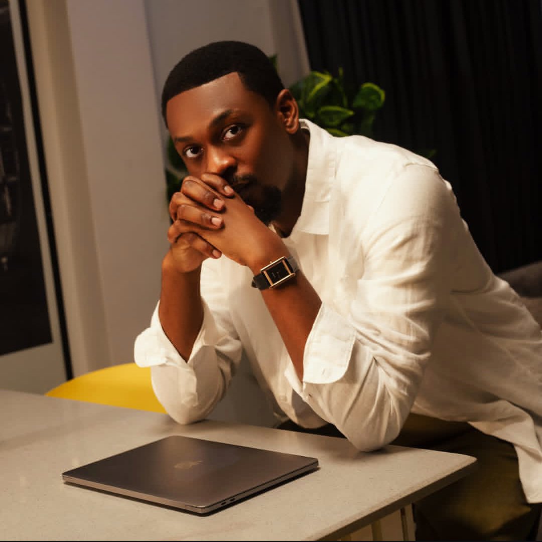 DeksTag's tweet photo. HAPPY BIRTHDAY🎊 @adekunleolopade
Right from a nascent entrepreneur evolving like a butterfly, and now a Rising Advocate for the Boy Child,
Cheers to #Chapter32withDeks 🎂 culminating with self-pride, self-actualisation, the visionary, and the index of living an exemplary life!🎉 https://t.co/oXG5iKAXRy