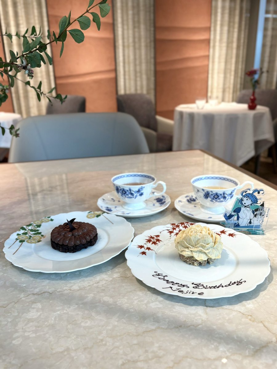 _sply1's tweet photo. 📍ニナ ザ・リッツ・カールトン

ずっと行きたかったカフェで当日お祝い🎂♡
ケーキも紅茶も絶品だったのでまたねじれちゃんと行きたい♪改めてお誕生日おめでとう💐
 #波動ねじれ生誕祭2026 https://t.co/8USoerBYpf