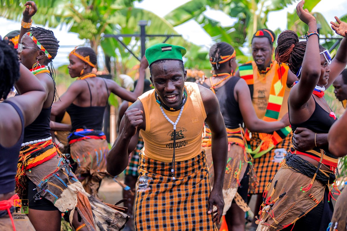 fourthhub_ug's tweet photo. Happy Tuesday.

Culture is the thread that stitches us together. In its songs, its stories, its food, its dance, we find where we come from and who we belong to. 

Where do you belong?

#Culture #Belonging https://t.co/dLSxK66pY9