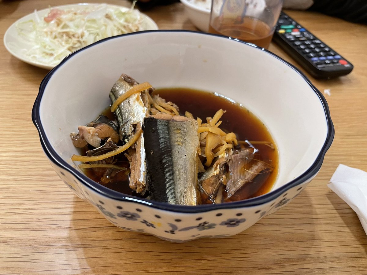 bumpy_777's tweet photo. まって。さんま煮たらうますぎない？骨まで柔らかくして食べるの家でもできるやん🐟 https://t.co/aSPotYtN2Y