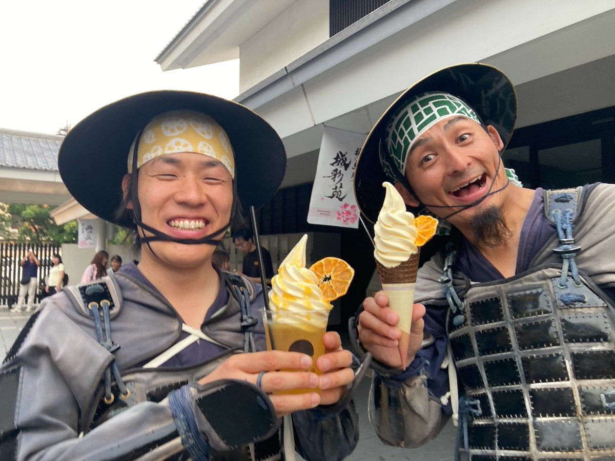 tasuke_bushotai's tweet photo. 肥後が…あまりにも楽しかった…
美味いもん…仰山食えた…

…足らぬ…… https://t.co/dAWhQYn5TX