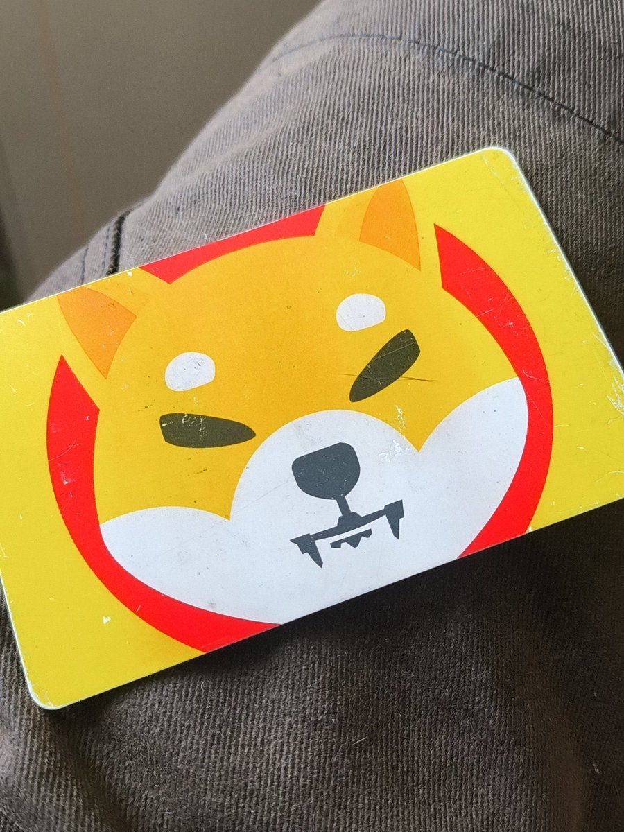 bull___123's tweet photo. @VitalikButerin A little piece of SHIB history 🐕❤️

Back in 2020, before the iconic SHIB design we know today, there was ESTEE — a real Shiba Inu whose photo was used in the very first SHIB token design.

ESTEE is part of SHIB’s early story!

@esteecoin @IrinaValko7920 @elonmusk @ethereumfndn https://t.co/v3HDmodtOF