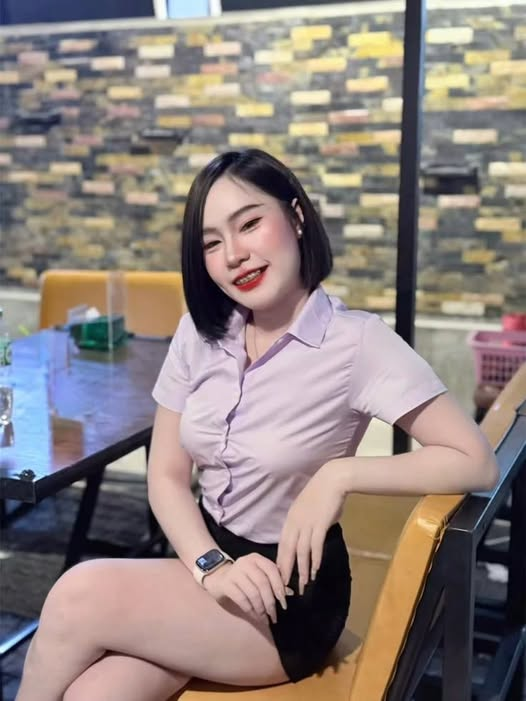 Paula20Carles's tweet photo. ฝันว่าเจอ 56 หวยออกอะไรน๊าาา😁😁 https://t.co/X4oKRiBIPL
