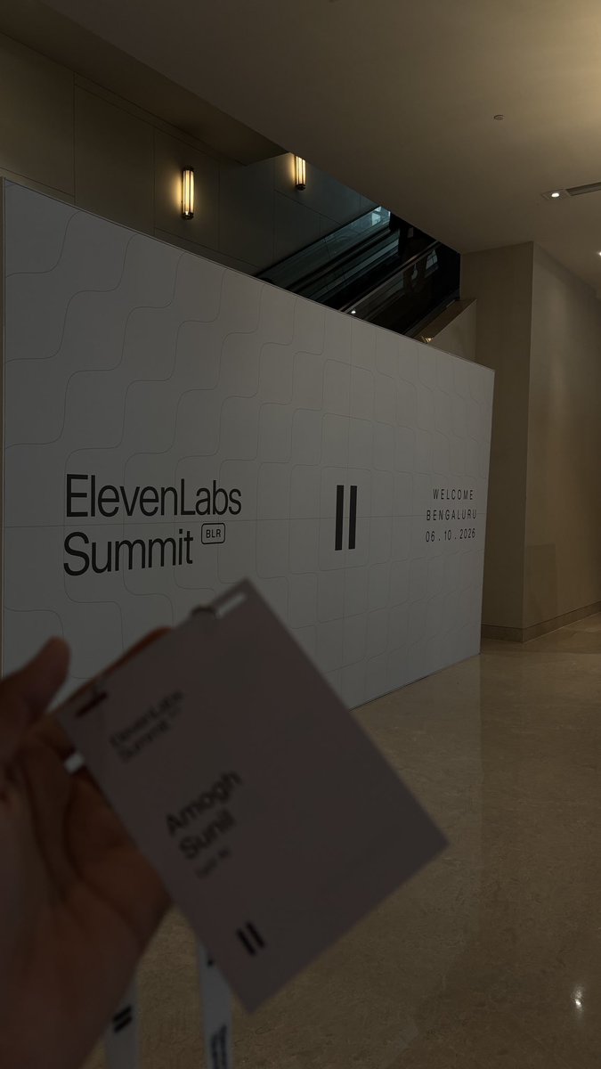 stealthwhiz's tweet photo. Here @ElevenLabs Summit Bengaluru.

Crazy event! 🤯

Loved seeing how ElevenLabs is using 12 Indian languages for customer care, payments, relationship managers and one-to-one help through voice.

Voice AI in India is just getting started. 🇮🇳 https://t.co/gmiCE5lWDp