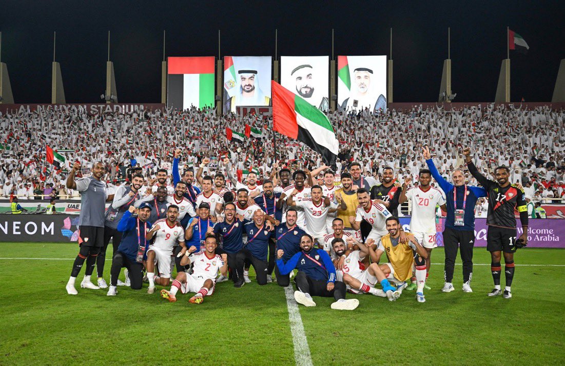 U_A_E100's tweet photo. كلنا خلف الأبيض 🇦🇪🤍
بروح الاتحاد والعزيمة والإصرار ، نتمنى التوفيق لمنتخبنا الوطني وتحقيق البطولة وإسعاد عشاق الأبيض وثقتنا كبيرة باللاعبين عطفا على مستواهم بقيادة المايسترو زلاتكو  ،، نقول عسى الفرحة إماراتية 
ان شاء الله .
#الابيض 
#منتخب_الإمارات https://t.co/YDq8uvbJPr