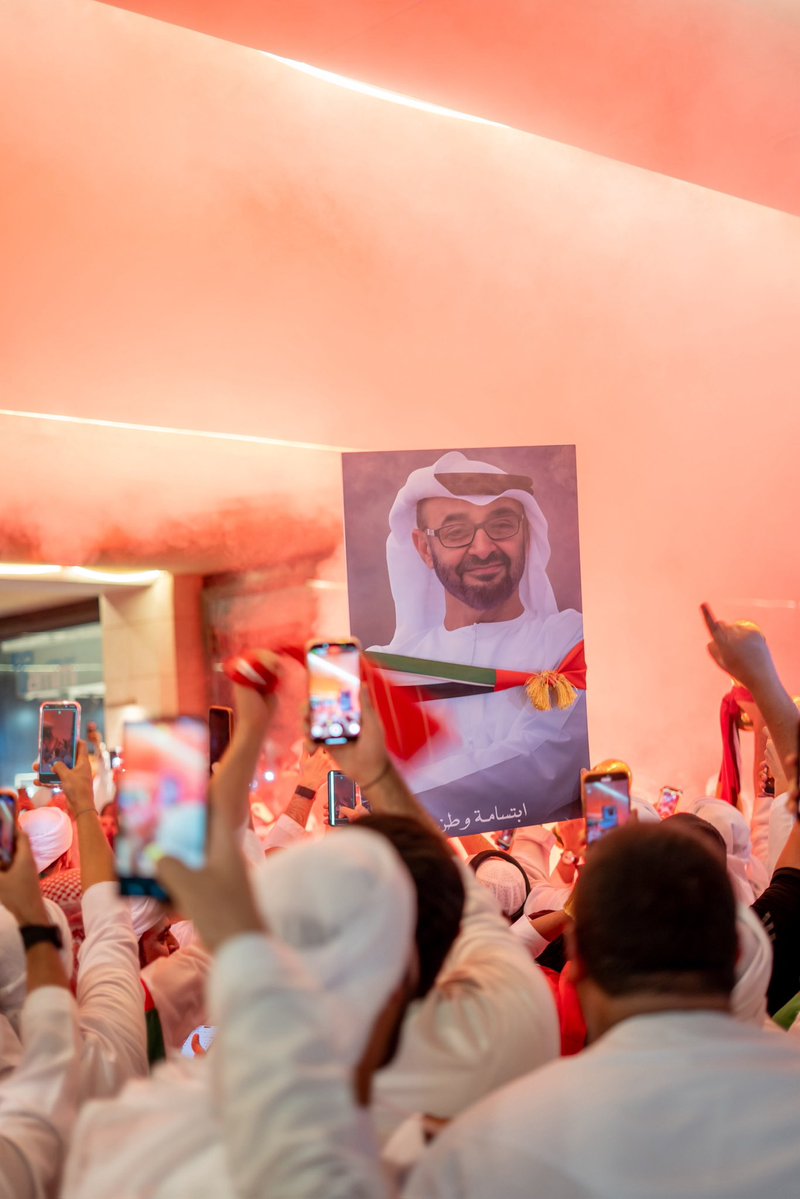 im7v7's tweet photo. من أجل " فرحة وطن " 
من أجل الثاااالثة
" لعيون بو خالد .. بنجيب البطولة " 🇦🇪

#UaeDay https://t.co/FU89QZUCjC