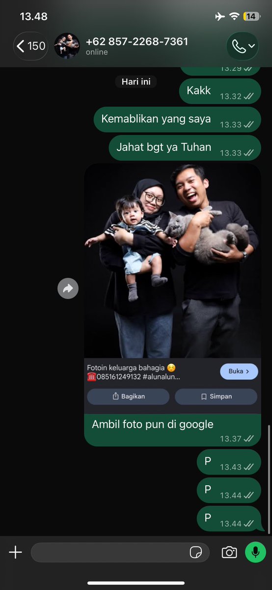 kyzmsj's tweet photo. PENIPUAN / scam RENT hp 
Please bantu rt yaaa 😭🙏🏻

Jujur aku gak ikhlas bgt uang 200k aku ilang begitu aja, mana baru gajian , gini bgt cobaan mau konser bangtan 😭🙏🏻
Data penipu : 

No hp: 085722687361
Instagram : @sewahpjakarta 
Tiktok: @minarentalhp 

#penipu #penipurentalhp https://t.co/qQSsy6hBGr