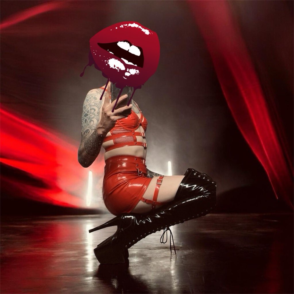 In2BootsNRubber's tweet photo. Where’s daddy? 🍆

#gayboots #BootFetish #GayLeather #GayFetish #BootWorship #GayKink #Femboy #Crossdresser #RubberFetish #Booted #femboyboots #sissyboots https://t.co/uiTkQfUY9s