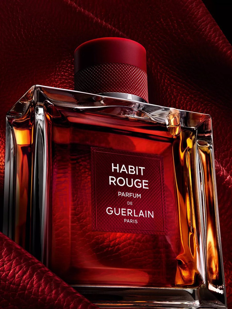 GrandeFragranc's tweet photo. عطر انهاردة هو Habit rouge parfum، واحد من احسن العطور الي موظفة الفانيليا مع الحتة البوزي، و لسعة البرد بالليل دي هي الوقت المناسب ليه.
احنا عاملين نسخة محاكية ليه من سنة تقريبا تقريبا نفس الscent الاصلي بس اداءها اقل من الاصلي بحاجة بسيطة بصراحة بس ستيل اداءها سفاح..1 https://t.co/mFN3NsbEPE