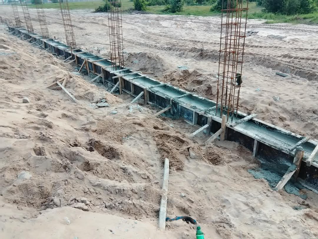 obest_1's tweet photo. I connect my faith with this, you could make this possible for me by giving me your next construction project/renovation to handle.
I’m Akin, I’m a professional construction engineer.
#ibejulekki #lekki #Epe #construction #Engineering https://t.co/uLS6hclTUi