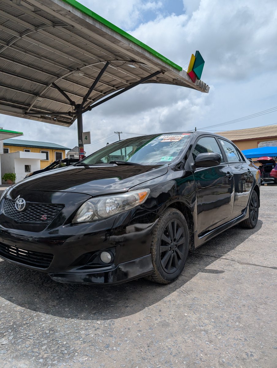 Ol0ye's tweet photo. If you want a 2011 Toyota Corolla Sport.

Pay me N5m now and N6m when it lands  and gib me 6-8 weeks. 

🤲🏼

Nobadcars #OM🎗️ https://t.co/6Rv2gydbxe