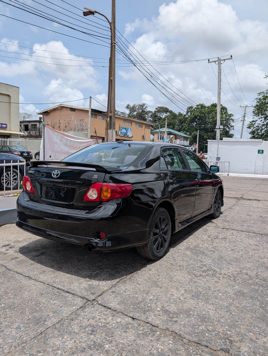 Ol0ye's tweet photo. If you want a 2011 Toyota Corolla Sport.

Pay me N5m now and N6m when it lands  and gib me 6-8 weeks. 

🤲🏼

Nobadcars #OM🎗️ https://t.co/6Rv2gydbxe