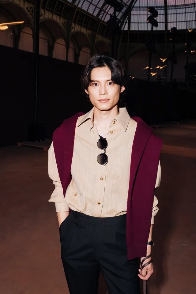 tama__mochi's tweet photo. これ凄いのがVogue ＂Japan＂じゃなくて本国のVogueが27人のレポートのうちの1人に北斗くんを選んでくれたってこと😭😭😭😭Dua LipaとかNaomi Campbellとか私でもわかる著名人と並んでここに入るって本当に凄いことだし北斗くんが世界に見つかってしまった🥹✨🥹✨🥹✨

https://t.co/xJaCeasAca https://t.co/EjBMKbCKr8
