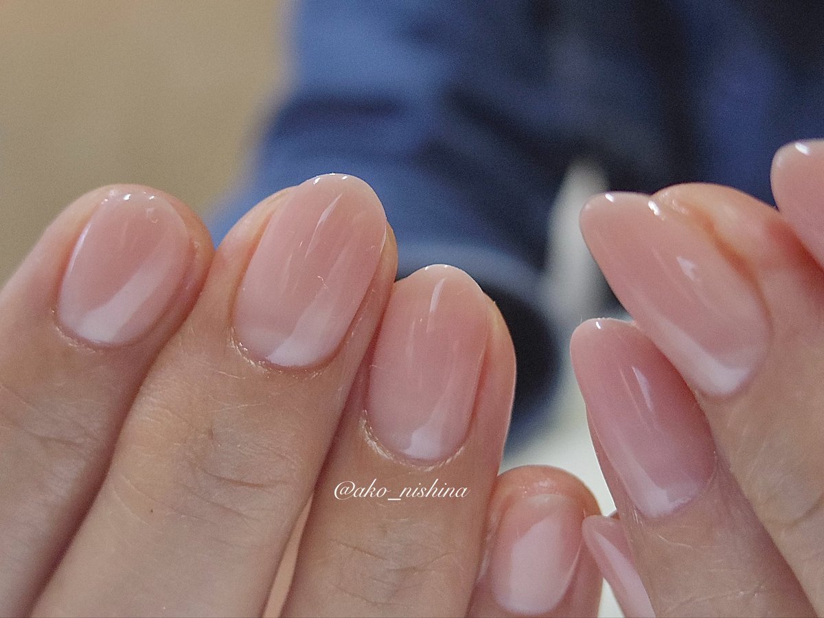 nailmelange's tweet photo. シーズン問わず　ナチュラルな仕上がりは人気です*+��:.ﾟ⭐︎
一見シンプルに見えるものほど技術者としては難易度が高いものです。

こだわりのわかる方に届いてくれたらと言う想いで技術をご提案しています🥰 https://t.co/dppbbdRczl