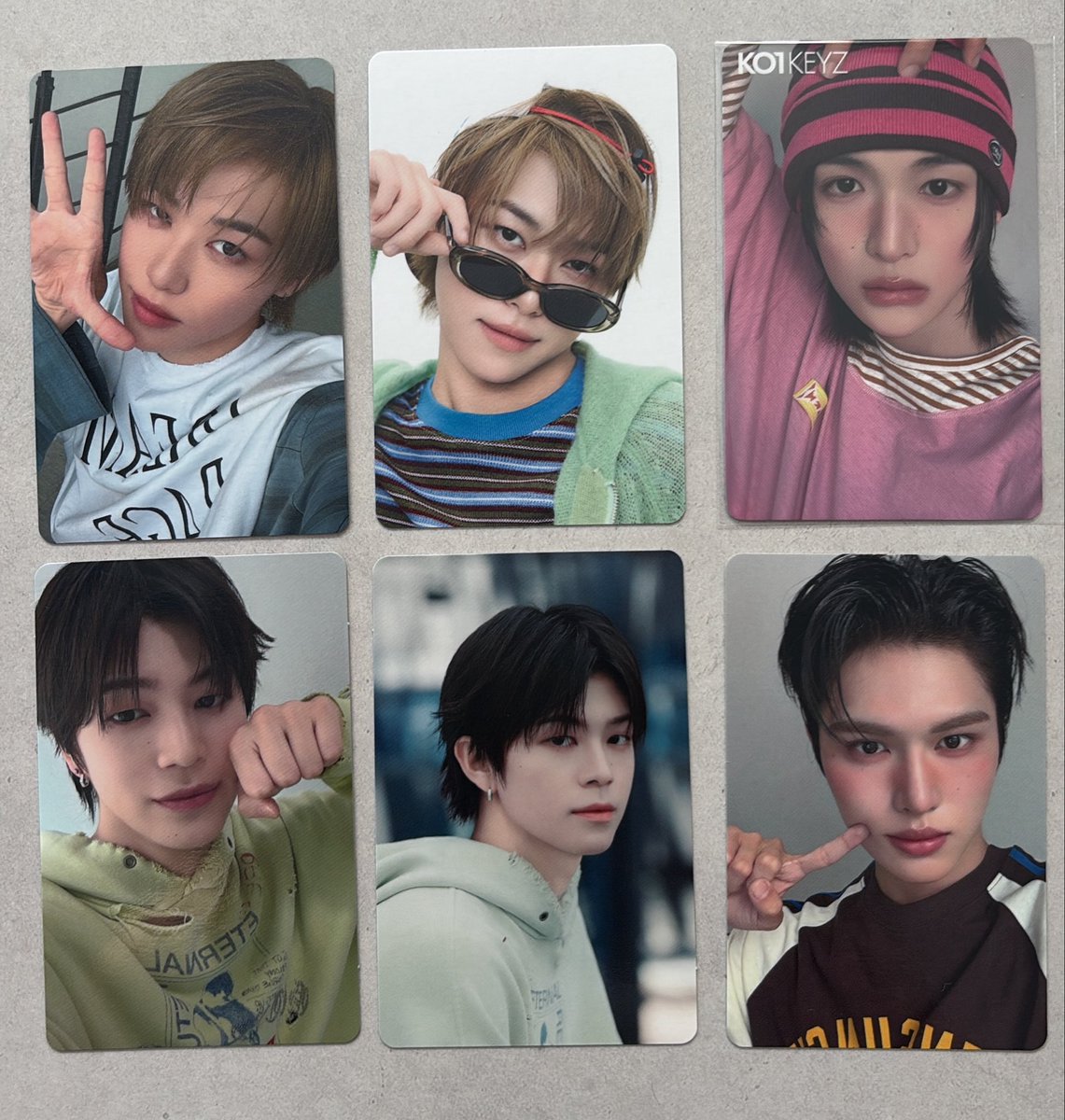mumumi88's tweet photo. KO1KEYZ 交換　トレカ

【譲】HMVオンライン　小野
　　封入　濱田　照井　安倍
【求】同種　シヨン

郵送希望📮
お気軽にお声掛けください！

#KO1KEYZ交換 https://t.co/rMCBVg0vK6