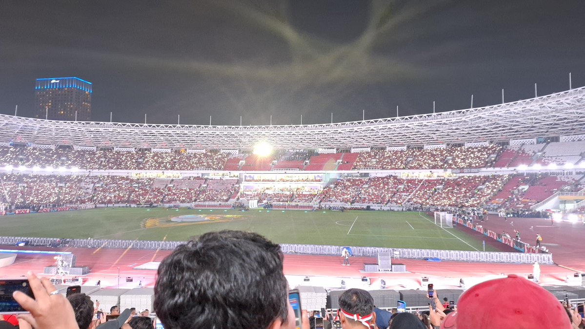ciummmbuleuit's tweet photo. THIS ONE INDONESIAAAAAAA https://t.co/UqI4EZqXoo