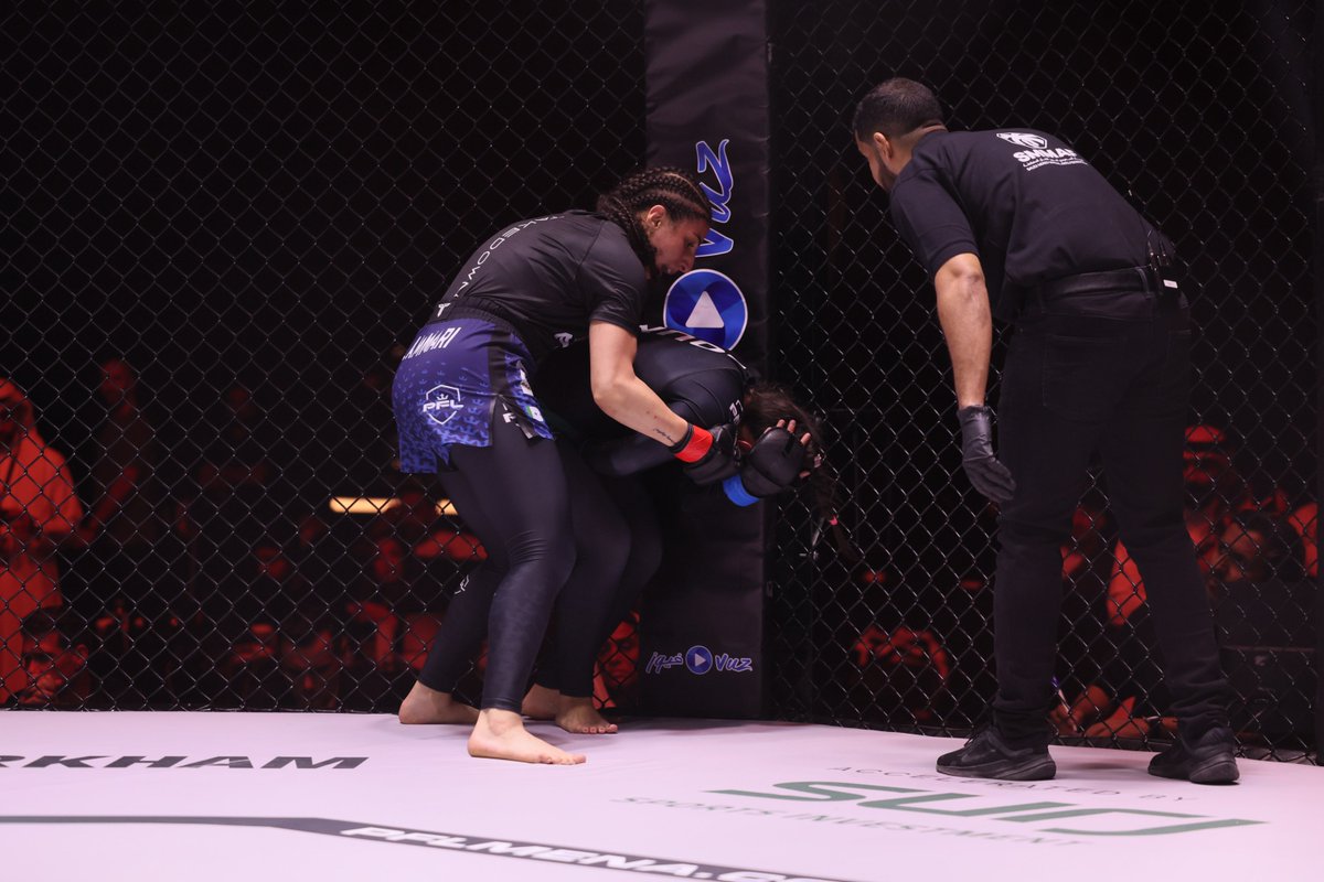 PFLMENA's tweet photo. 🇸🇦 A statement from Fatima Al Ammari 💥

The Saudi prospect delivered in Riyadh, securing the second-round KO in emphatic fashion 🔥

#PFLMENA12 | Friday December 11 | Khobar, Saudi Arabia https://t.co/aSVpFISQHC