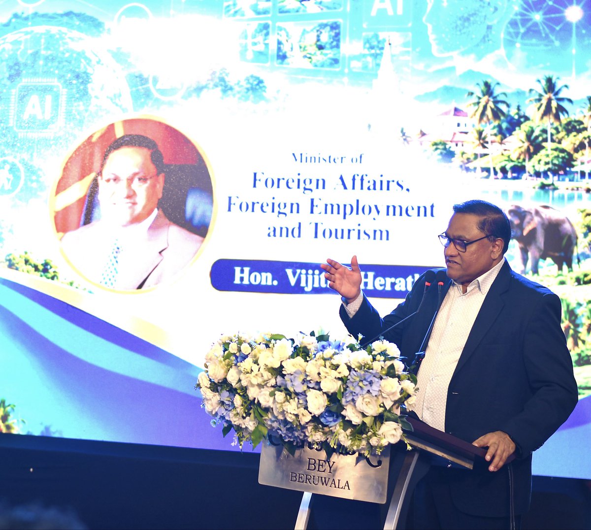 HMVijithaHerath's tweet photo. Joined the World Tourism Day celebrations in Kalutara District at Cinnamon Bey, Beruwala.

With record tourist arrivals and strong growth in the sector, we must continue to promote Sri Lanka’s natural beauty, heritage, culture and hospitality while embracing new technologies and AI.

#WorldTourismDay #TourismSriLanka #SriLanka #VisitSriLanka