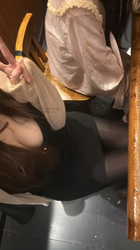 P0ppy128's tweet photo. 天气越来越冷了捏 https://t.co/BKhBQm8Gob