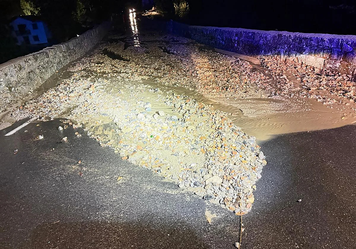 LaGacetaSA's tweet photo. La provincia recupera poco a poco la normalidad tras una noche intensa por las lluvias
https://t.co/6fAO2NU0zq https://t.co/E2qtDnO8Ld