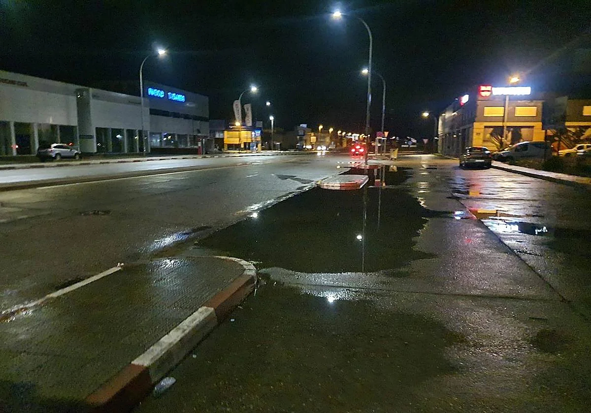 LaGacetaSA's tweet photo. La provincia recupera poco a poco la normalidad tras una noche intensa por las lluvias
https://t.co/6fAO2NU0zq https://t.co/E2qtDnO8Ld