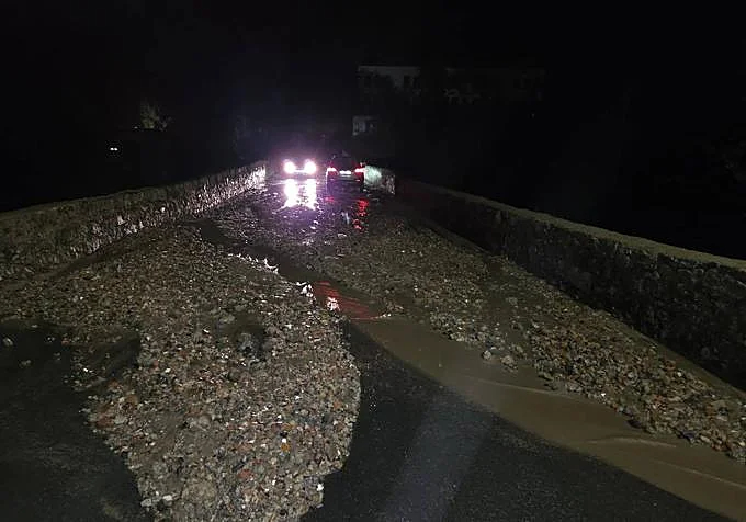 LaGacetaSA's tweet photo. La provincia recupera poco a poco la normalidad tras una noche intensa por las lluvias
https://t.co/6fAO2NU0zq https://t.co/E2qtDnO8Ld