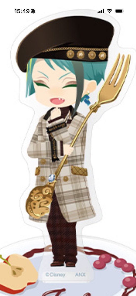 mon1_do's tweet photo. フォロワーさんで
ツイステのボンボニエールジェイドのアクスタと画像とか持ってる人居ますか😢？

衣装制作にあたって袖の文字やボタンの柄とかを詳しく知りたく…

ネットで検索しても文字が潰れていたりと少し困ってて💦 https://t.co/88vPJQRB9e
