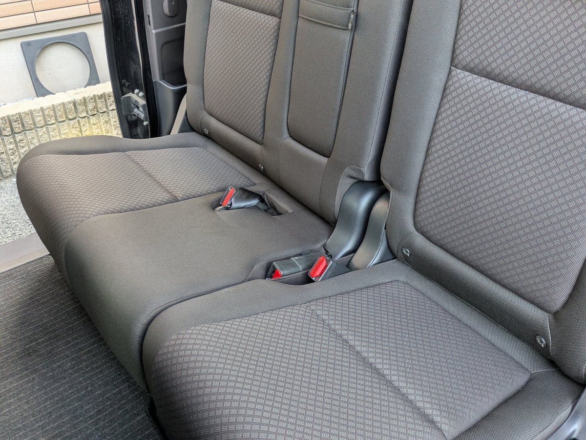 kurumacleaning's tweet photo. フリードの車内嘔吐
嫌な臭いでお困りなら！車内クリーニング専門店「カークリーニングTOKYO」にお任せ✨洗浄してシート奥の汚れ・臭いを根本から消臭清掃します。【出張施工】も可能🚗
​🔽ご相談はこちら
[https://t.co/Jfz8lsmPN6]
#車内クリーニング #フリード #出張施工 #カークリーニングTOKYO https://t.co/1YTHZvMmFy