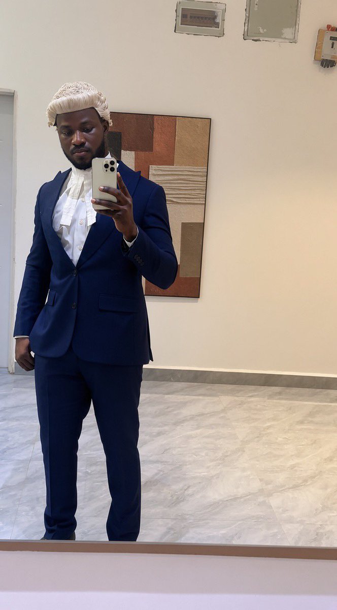 Mi_Lawal's tweet photo. 👨‍⚖️⚖️ https://t.co/VgRGTzlLjv