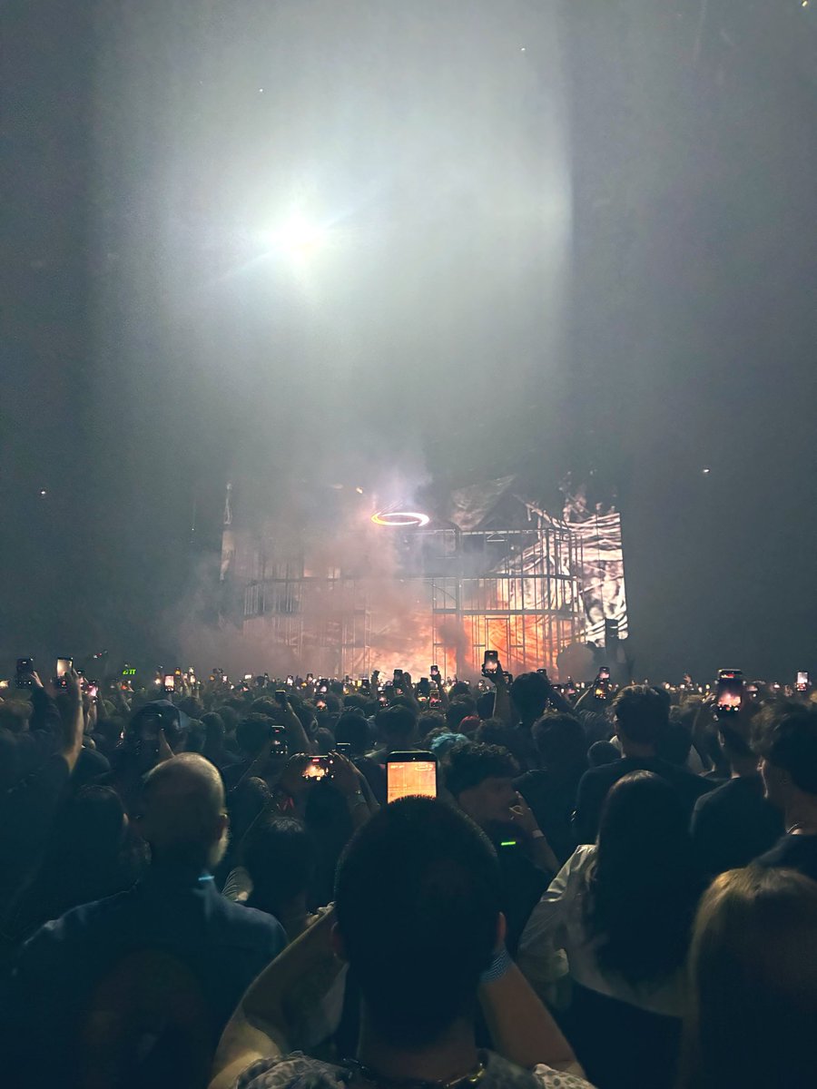 lilkingkoi's tweet photo. #complexcon https://t.co/WNVslbpZei