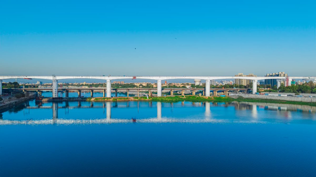 RailAnalysis's tweet photo. #NHSRCL advances #construction with completion of Sabarmati River #bridge for #BulletTrain project
Read more : https://t.co/wRz2xeVZyw
#NHSRCL #HSR #MumbaiAhmedabad #HighSpeedRail #MAHSR #Infrastructure #Construction #Connectivity #SabarmatiBridge #RailAnalyis https://t.co/Rs32lWCKy8