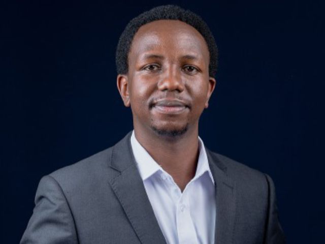 TechSmartZA's tweet photo. The AI is inside - Securing the business in the age of autonomous AI https://t.co/h4rvNJfDPG By Allan Juma, Lead Cybersecurity Engineer at #ESET https://t.co/MqrC0ZXs3s