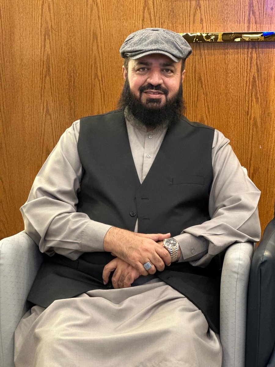 AmeerAwanAQ's tweet photo. Islamabad Airport https://t.co/rX7LpggH0l