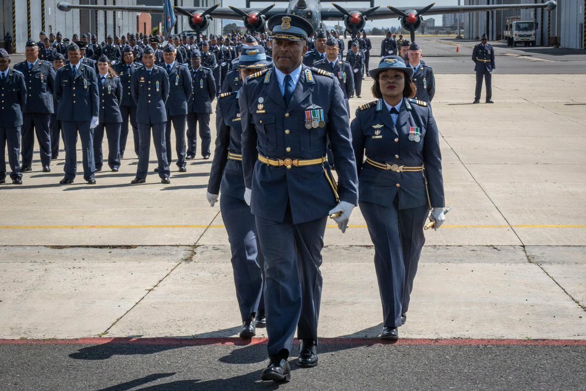 DefenceCir2026's tweet photo. The Chief of the South African Air Force honours dedication and service at the AFB Ysterplaat Medal Parade.

Read the full story: https://t.co/Zg8cGC7W7Y https://t.co/OSsRlKG0Nt