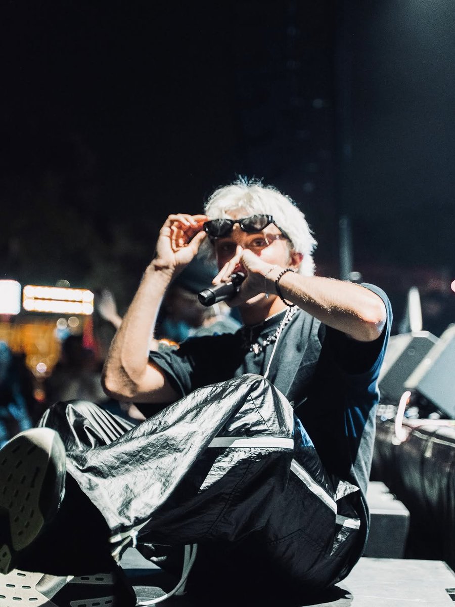 jytbrasil's tweet photo. QUEREMOS ESSA TOUR! Tyler em novas publicações no Instagram. 🔥 https://t.co/9G2tmIXkJ8