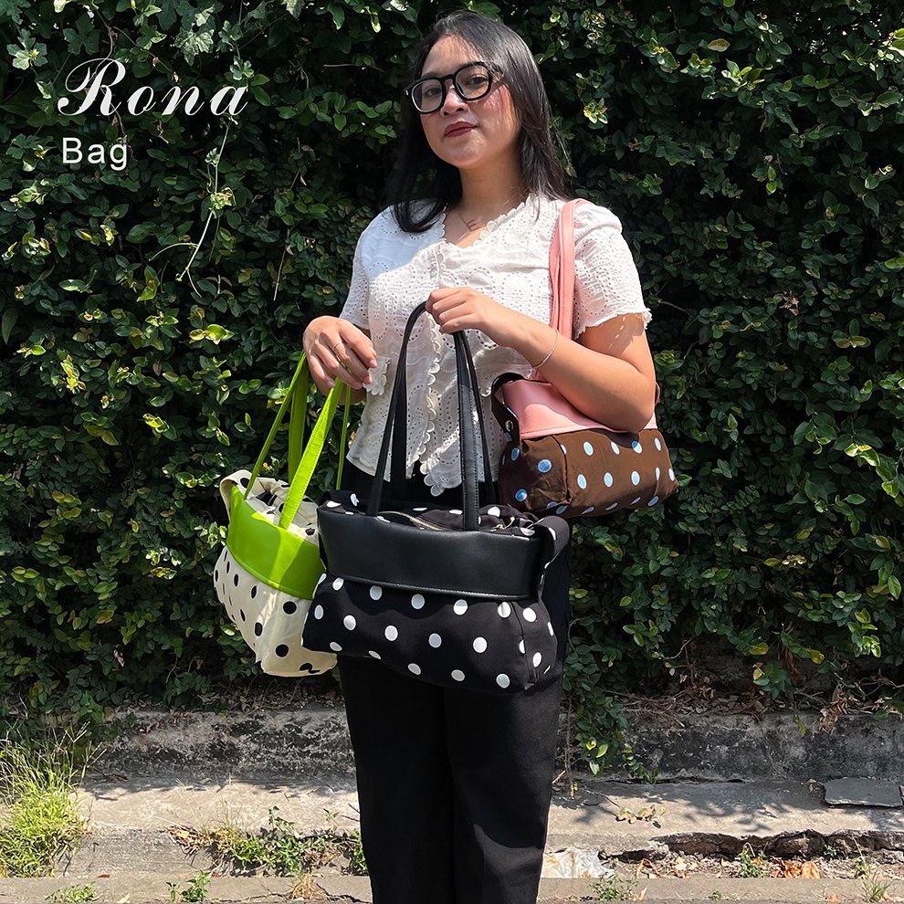 yappykitty's tweet photo. GAMAU GATEKEEP… TAS POLKADOT SEIMUT INI HARUS KALIAN LIAT 😭💖 https://t.co/7aeFVAp85p