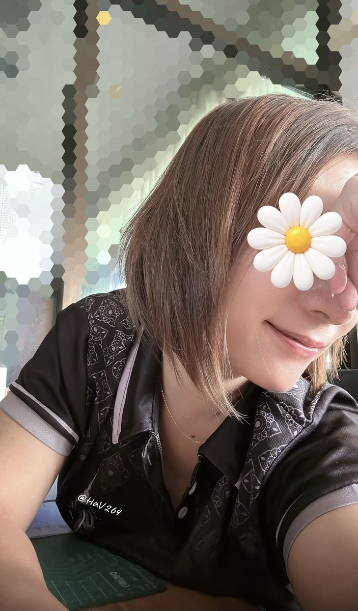 HaV269's tweet photo. วันนี้แก่ขึ้นอีกปีแล้ว เป็นสาว 40 กว่ากะรัต ไม่ขออะไรมากขอแค่ให้มีสุขภาพดีและมีรอยยิ้มแบบนี้ไปนานๆ🩷🩷🩷

Happy Birth Day to Me🌻🌻🌸🌸 https://t.co/SGPjHWWdva