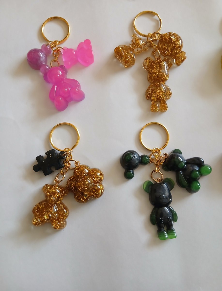Kanjoor0's tweet photo. @QhuwaKrafts @WanjiruOfQ 4 photos that make me go, "I did that!" 
These were part of a bulk order, it's been quite the experience! 🤭

DM for customs.

Which one's your favorite? 

19/♾️ https://t.co/kICyu74DH4