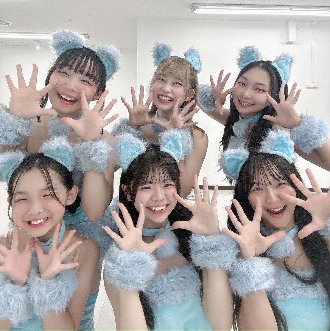 CLOVER90dance's tweet photo. はなまるてづくり広場2
ありがとうございました！　　

続いて

🎃ハロウィンin多摩センター🎃

🍀10/24  （土）　　　
15:30〜パレード
 
🍀10/25     (日)         
11:00〜パレード

 13:30〜    des   ailes26   ミニライブ　
 
16:00〜 clover26ダンスパフォーマンスショー

ぜひ多摩センターへ❣️ https://t.co/4JyVPN9iSx
