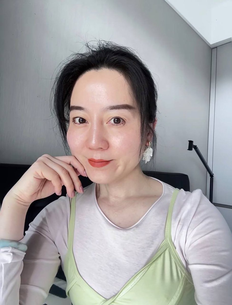 marferbar83's tweet photo. 听说这里可以找到合适的生理搭子，我这个快奔四的人还有机会吗？ https://t.co/2gt9m5AZje