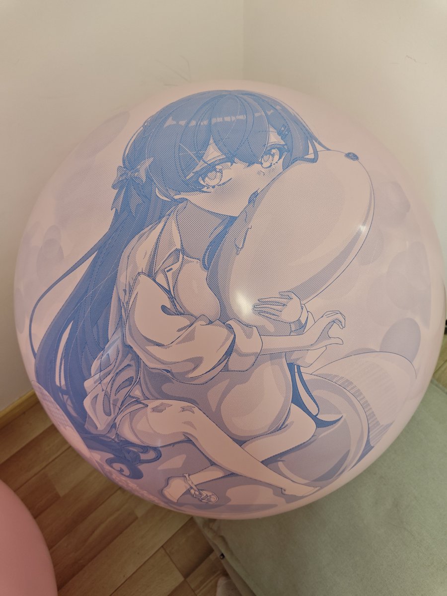 Onitsuki_Sakura's tweet photo. Number 301(left)and 302(right).
This was my first attempt at creating my own original intellectual property. Thus, this character, seemingly innocent on the outside but full of temptation on the inside, was born.
She's great, isn't she?
#Looner #balloon #風船 https://t.co/2WGxC9pVO4