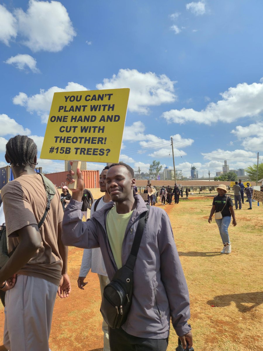 Stephenstephano's tweet photo. Protecting Kenya’s forests is an investment in clean water, climate resilience, biodiversity, food security, and the wellbeing of future generations. Help us to sign this 
https://t.co/ltYhTN37zD
 #HandsOffOurForests #ProtectKenyasForests https://t.co/oQGGEdXdxK