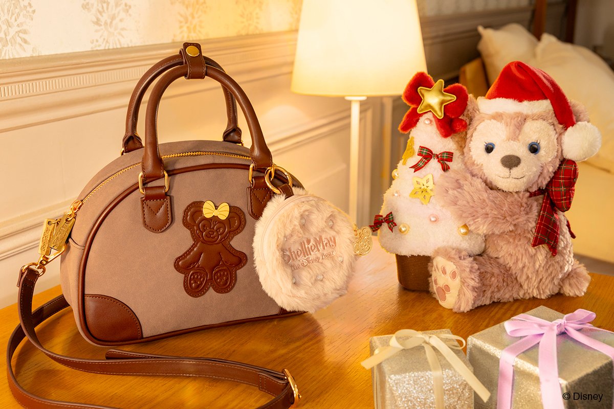 TDR_PR's tweet photo. 💡ニュース💡
東京ディズニーシー®では、ダッフィー＆フレンズのウィンタープログラムのグッズやフードスーベニアなどを11月2日から期間限定で販売します❄

くわしくは
https://t.co/1Zm05lKvfb https://t.co/gOBuhHTK0k