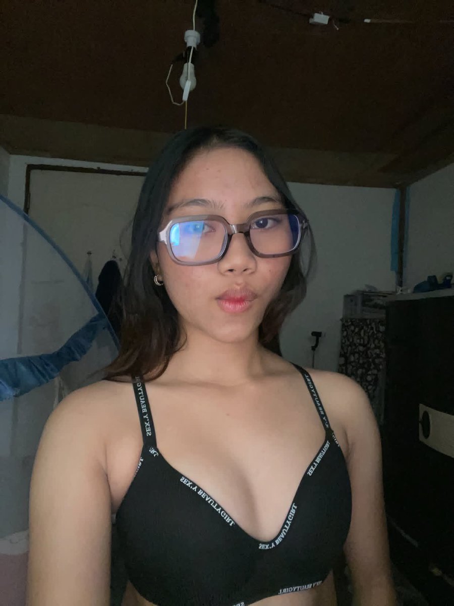 linkcutie_'s tweet photo. Sex'y Beauty Girl 🖤 https://t.co/6fTT5QqbeN