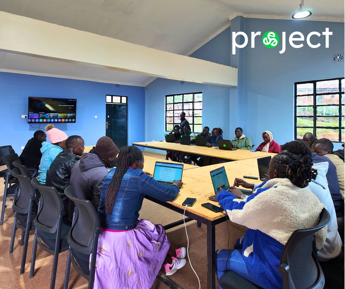 ProjectTrinite's tweet photo. 🎉A warm welcome to our second cohort at TriniTech Center!
A new chapter begins with learning, discovery, skills, and connections that can open new possibilities.

Welcome to Project Trinitē. Let’s learn, build, and grow together.💻🌍💚
#ProjectTrinitē https://t.co/7Uv6UiiDfw
