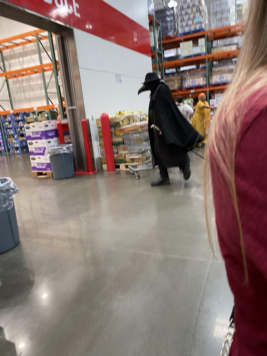 PolitRealist's tweet photo. Ein Freund von mir aus St. Petersburg hat mir gerade dieses Foto geschickt. https://t.co/w3WpRebaVV